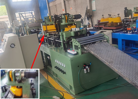 Silikon Çelik Kesicisi Otomatik Transformör Çekirdek Kesme Makinesi