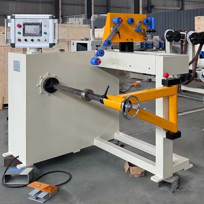 Otomatik Bobin Dolaşım Makinesi 600mm Max Dolaşım Genişliği 0.75kw Servo Motor ve 0 ~ 200rpm Dolaşım Hızı ile CNC Tel Dolaşım