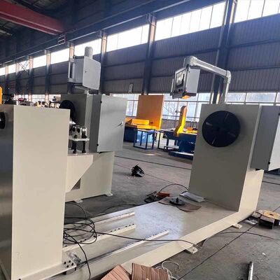 5 ton yük kapasitesi, 0 ~ 40rpm değişken hızı ve 11KW sarma motoru ile ağır işlevli yatay transformatör bobin sarma makinesi